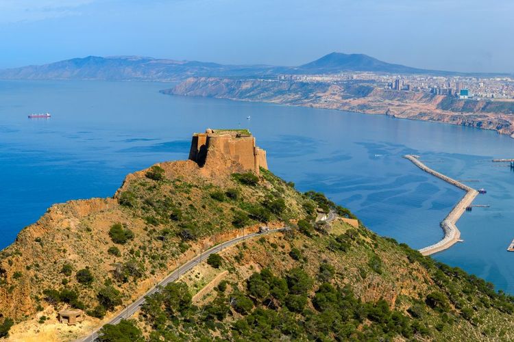 Vue aérienne de la fort Santa Cruz, à Oran, en Algérie