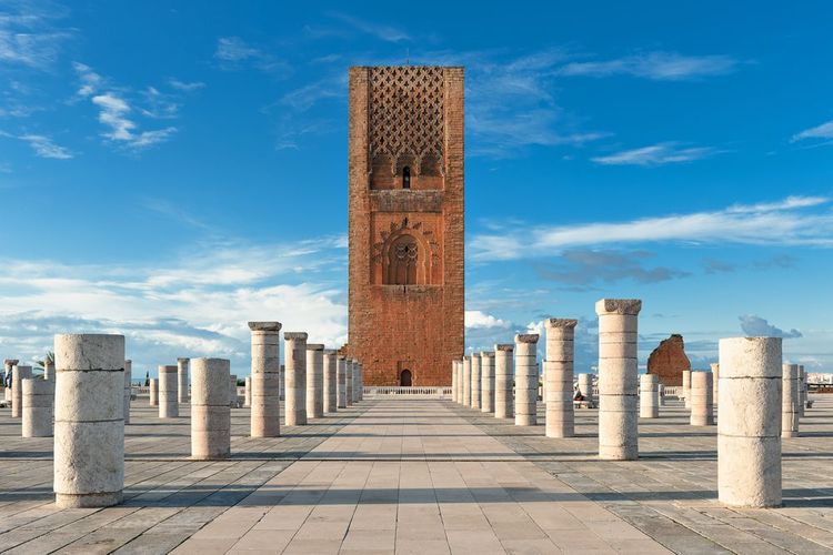 la Tour Hassan, à Rabat.