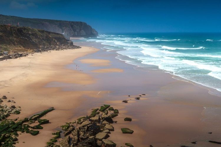 La plage de Praia Grande n'est pas toujours vide, loin s'en faut