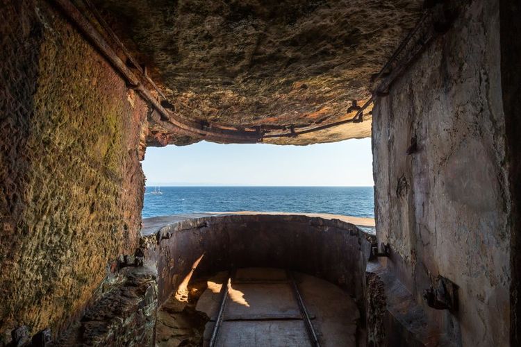 Le tunnel du Gouvernail, à Bonifacio.