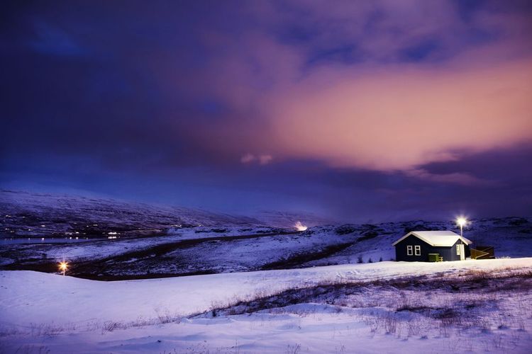 Akureyri, domaine de Hlíðarfjall, l'aurore boréale n'est pas loin