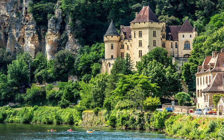 Le Château de La Malartrie, à la Roque-Gageac.