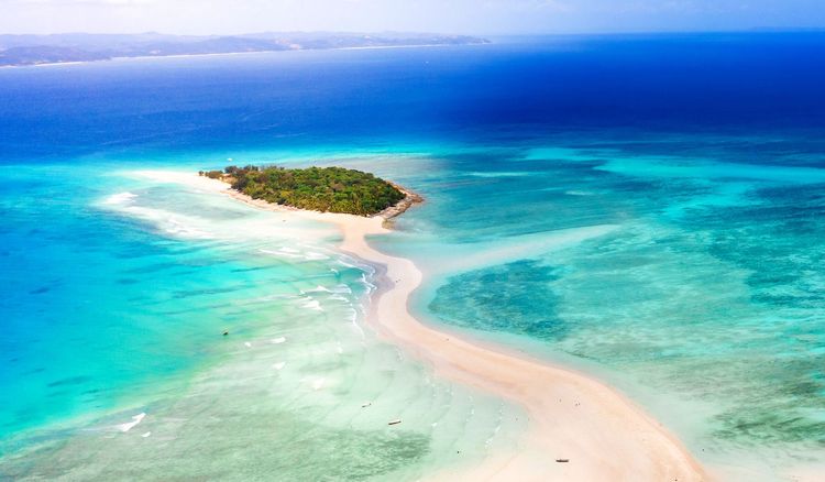 La plage de Nosy Iranja Be, au large de Madagascar