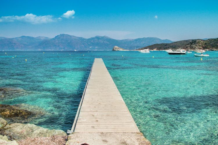 La plage du Lotu et son eau turquoise 