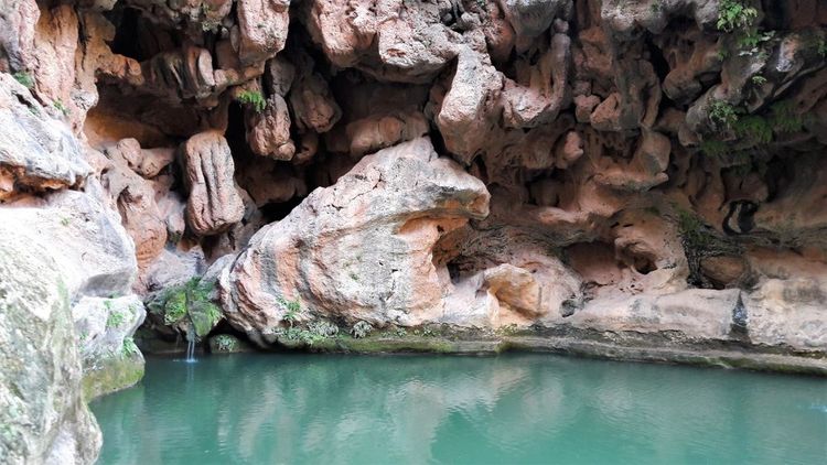 Piscine naturelle des cascades d'Imouzzer Ida Outanane