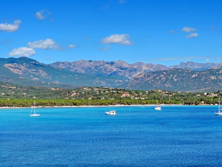 Il golfo e la spiaggia di Pinarellu, 2 chilometri di felicità