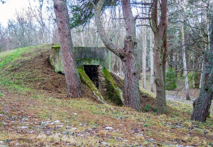 Entrée de la batterie antiaérienne, construite pour protéger Tallinn pendant la Seconde Guerre mondiale.