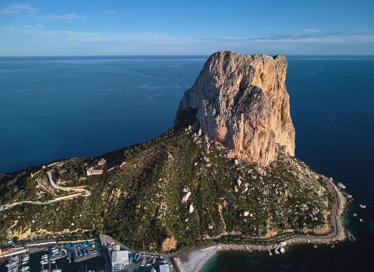 Vue aérienne de la La falaise d' Ifach