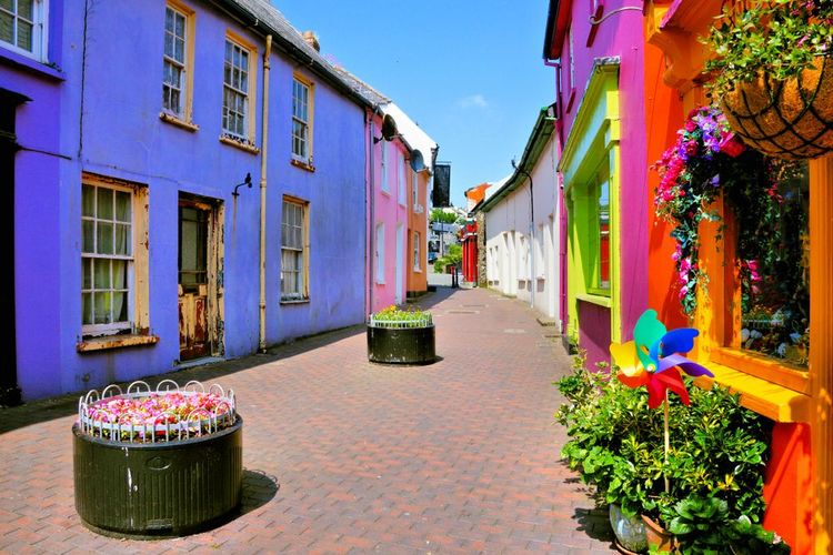 Kinsale ose par endroit le mariage de couleurs