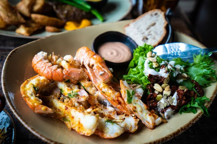 Langoustines et langoustes servies façon Islandaise, avec une sauce