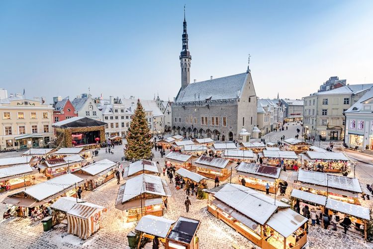 Tallinn, le marché de l'Hôtel de Ville