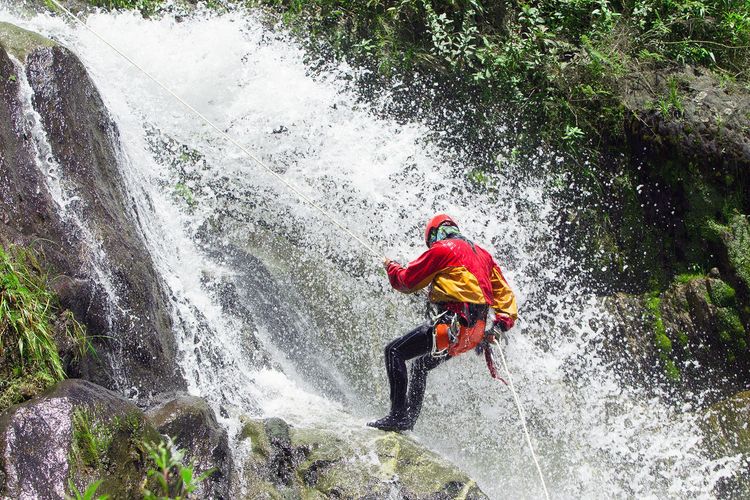 Le canyoning, un autre rapport à la nature