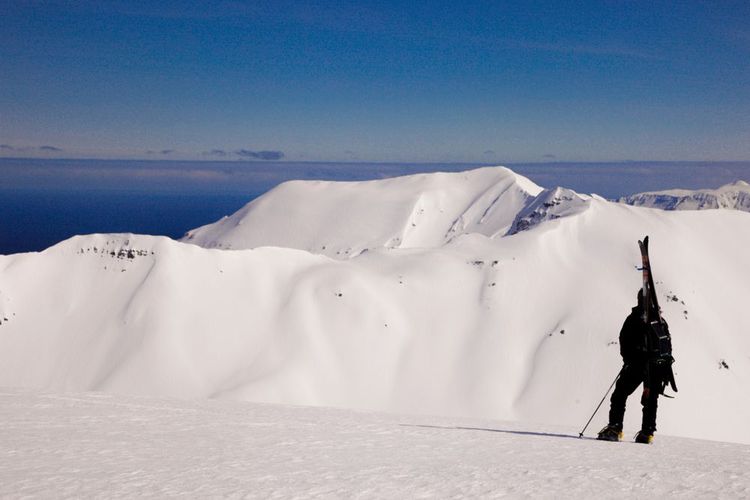 Belle quantité de neige, ce matin, sur le domaine de Hlíðarfjall à Akureyri