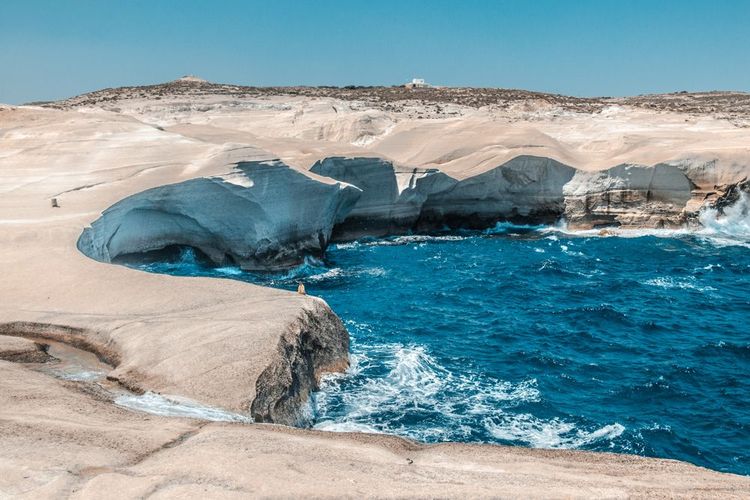 Sarakiniko, Milos