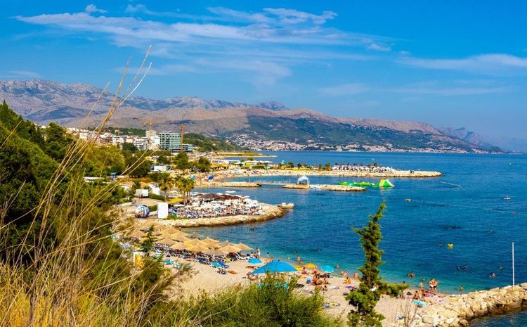 Plage de Trstenik Znjan, à Split