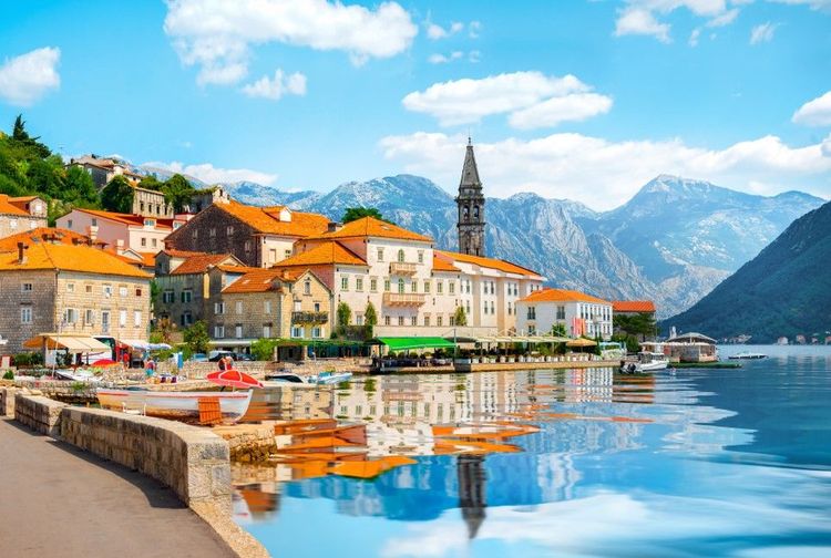 Le charme maritime de Perast : un voyage enchanteur au cœur de la baie de Kotor
