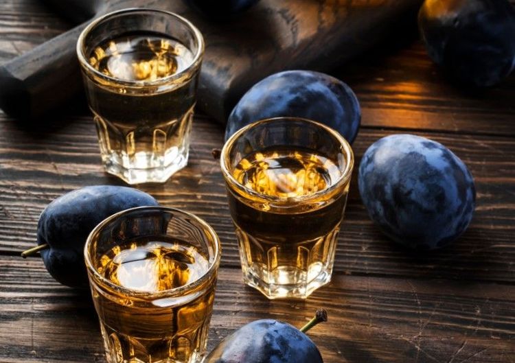 La Šljivovica, la rakija à la prune, la plus appréciée