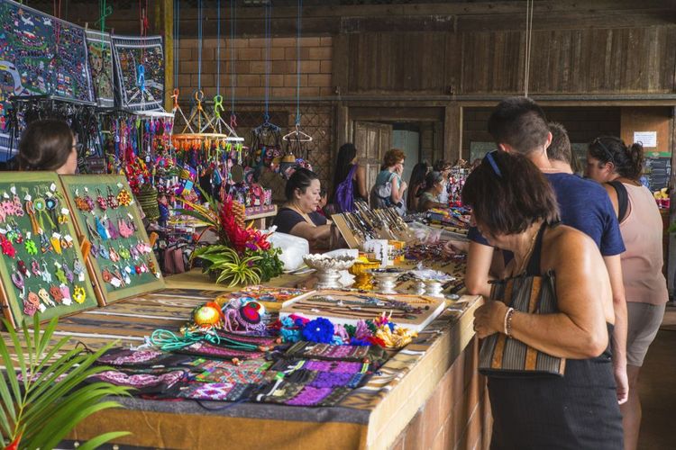 Marché du dimanche, Cacao, Guyane française