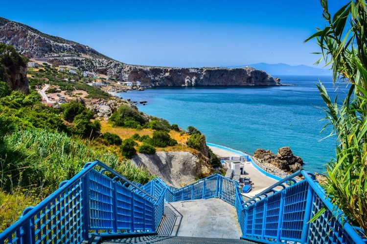Le point de vue panoramique de Belyounech donne sur la côte espagnole