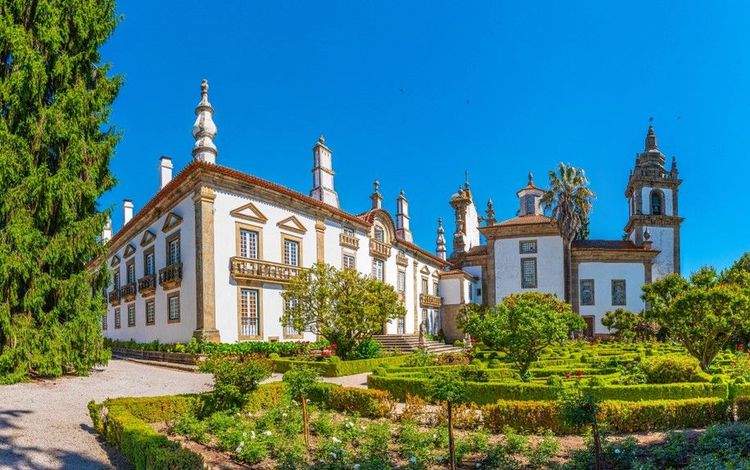 Jardins et domaine de Casa de Mateus au Portugal