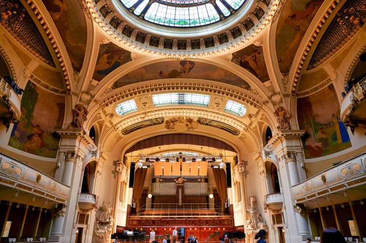 L'intérieur de la maison municipale à Prague