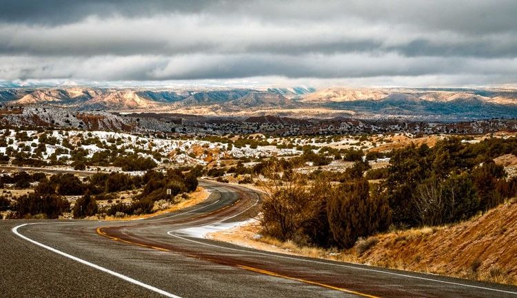 High road to Taos, Nouveau Mexique