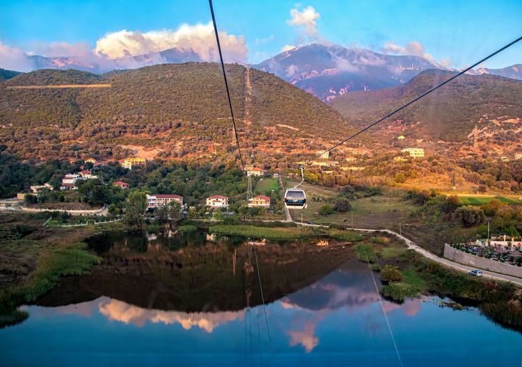 Le Dajti Ekspres, Tirana
