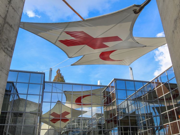 Legende: Die Schweiz ist die Wiege des Roten Kreuzes.