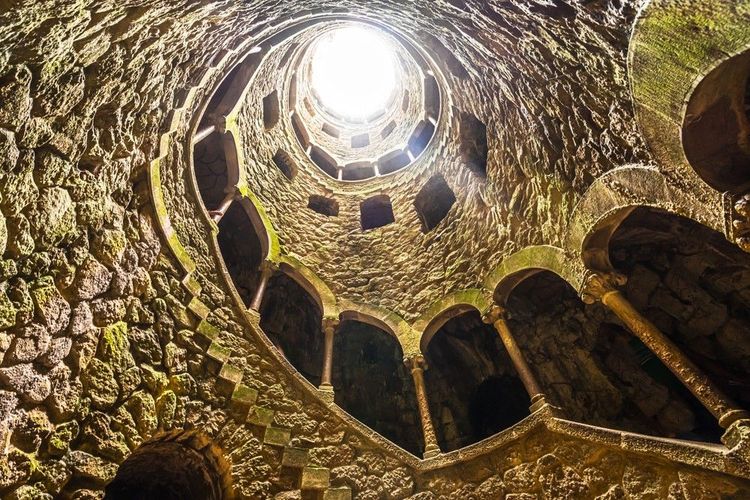 Quinta da Regaleira, le Puits d'initiation (tour inversée)