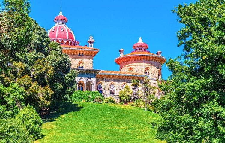 L'enchantement romantique du parc et du palais de Monserrate à Sintra
