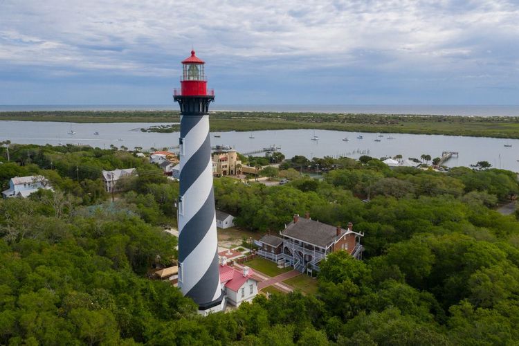 Phare et musée de la marine