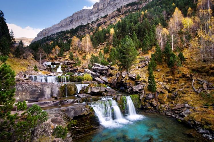 Cascades du Parc national d'Ordesa et Monte Perdido, Pyrénées.