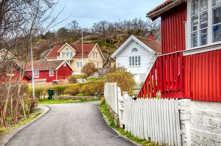 Dans les ruelles de Brännö