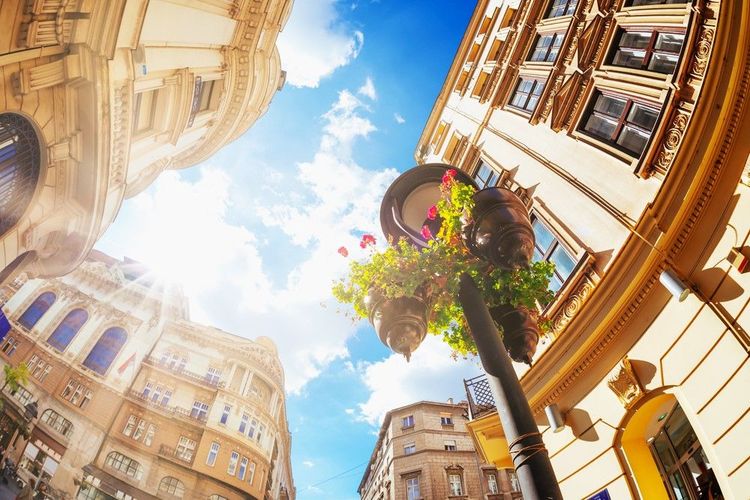 Rue Prince Michael (Kneza Mihaila ou Knez Mihailova). Célèbre rue piétonne de Belgrade,