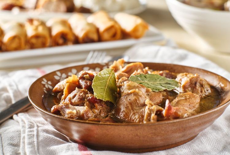 Le adobo, ragoût de porc typiquement philippin