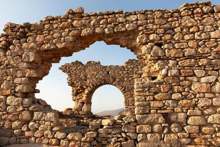 Ruines de l'église d'Apano Kastro