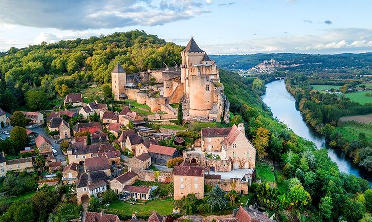 Le remarquable château de Castelnaud-La-Chapelle