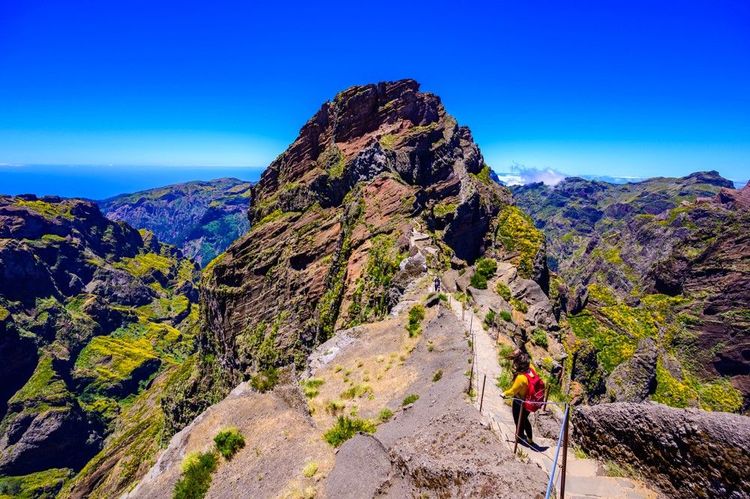 Randonnée du Pico do Arieiro vers Pico Ruivo, sentier PR1