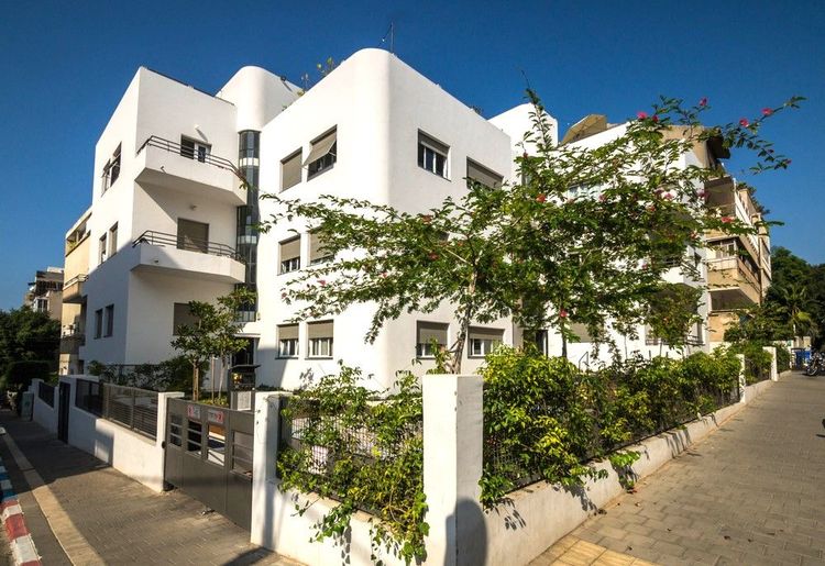 Immeuble de style Bauhaus à Tel Aviv
