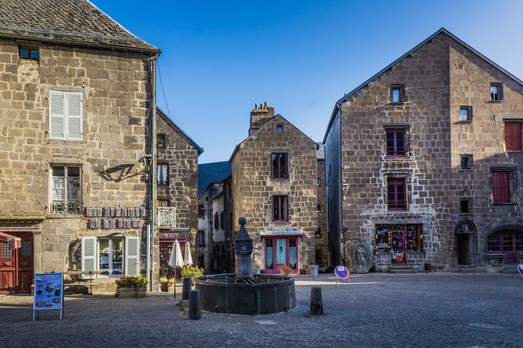 Besse-et-Saint-Anastaise, France