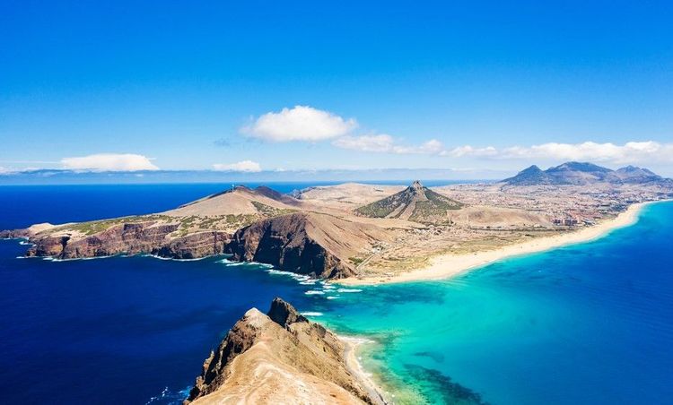 île de Porto Santo vue dans son ensemble