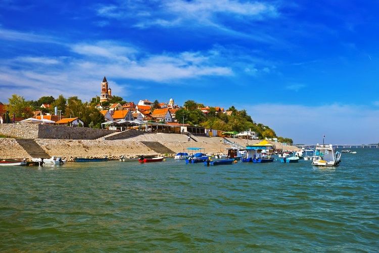 Le port de Zemun : une oasis paisible à Belgrade