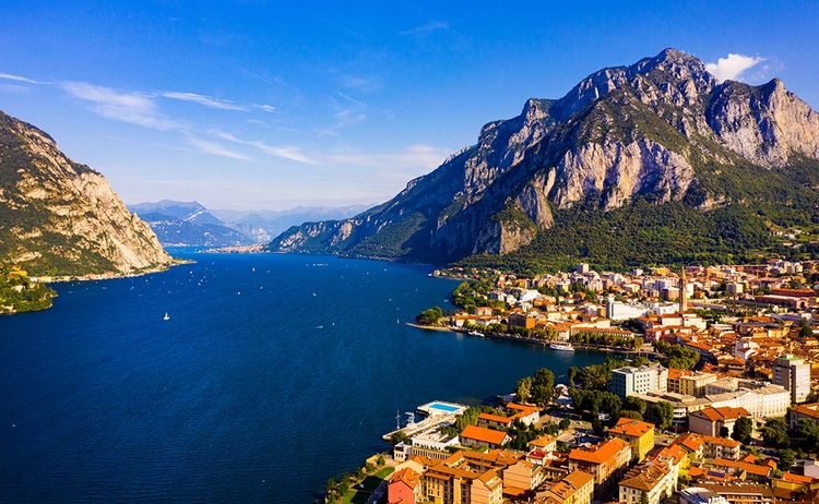 La ville de Lecco, au sud du lac de Côme