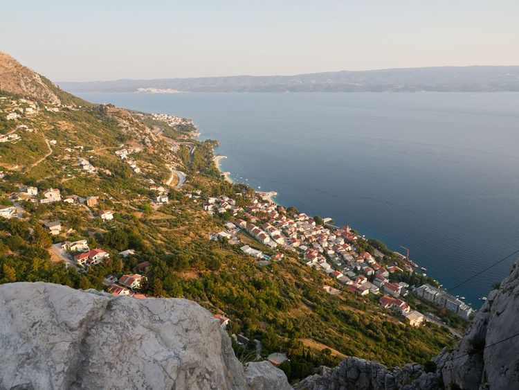 Vue panoramique sur la ville d'Omis