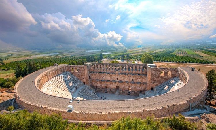 Merveilles archéologiques méditerranéennes : plongée dans l'histoire d'Antalya
