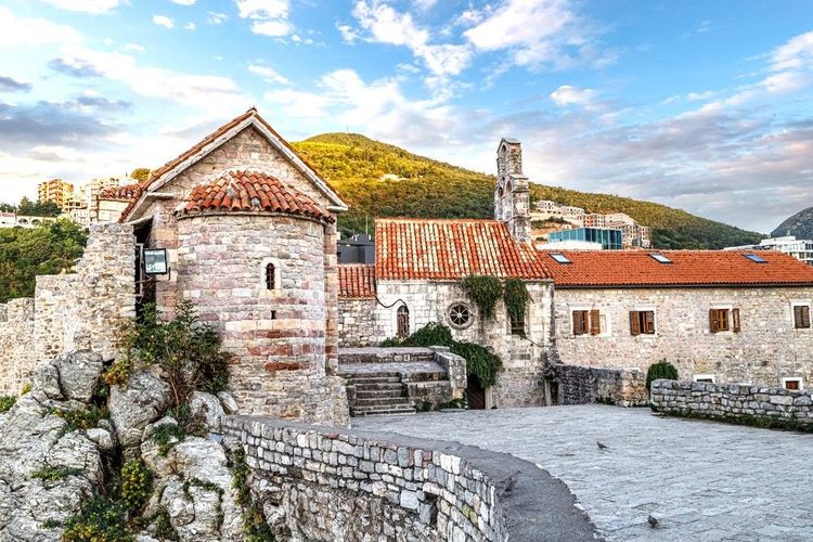 Budva, l'église de Saint-Sava