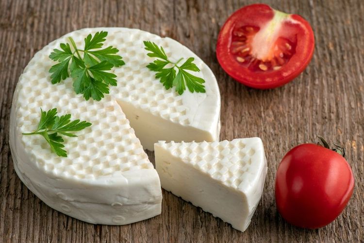 Le bryndza, le fromage frais des Carpathes