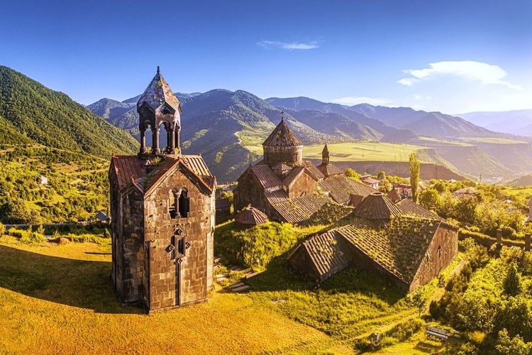Dans la région de Lori, le monastère Haghpat, inscrit par l'UNESCO
