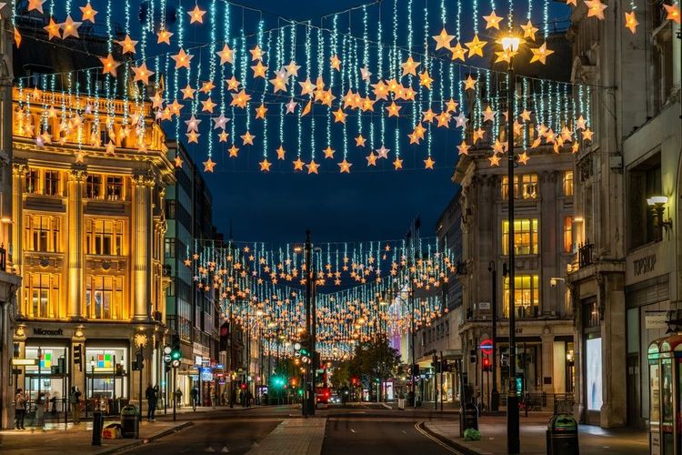 Oxford Street pendant les fêtes de Noël.