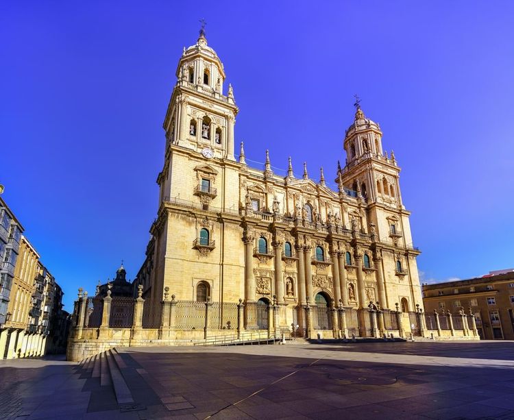 la cathédrale de Jaén en Andalousie